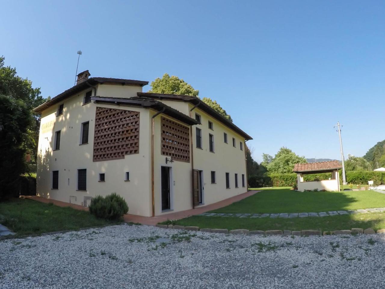 Casale La Fata -Tipico Toscano Immerso Nelle Colline Tra Lucca E Versilia, 6 Appartamenti Indipendenti Camaiore Exteriér fotografie