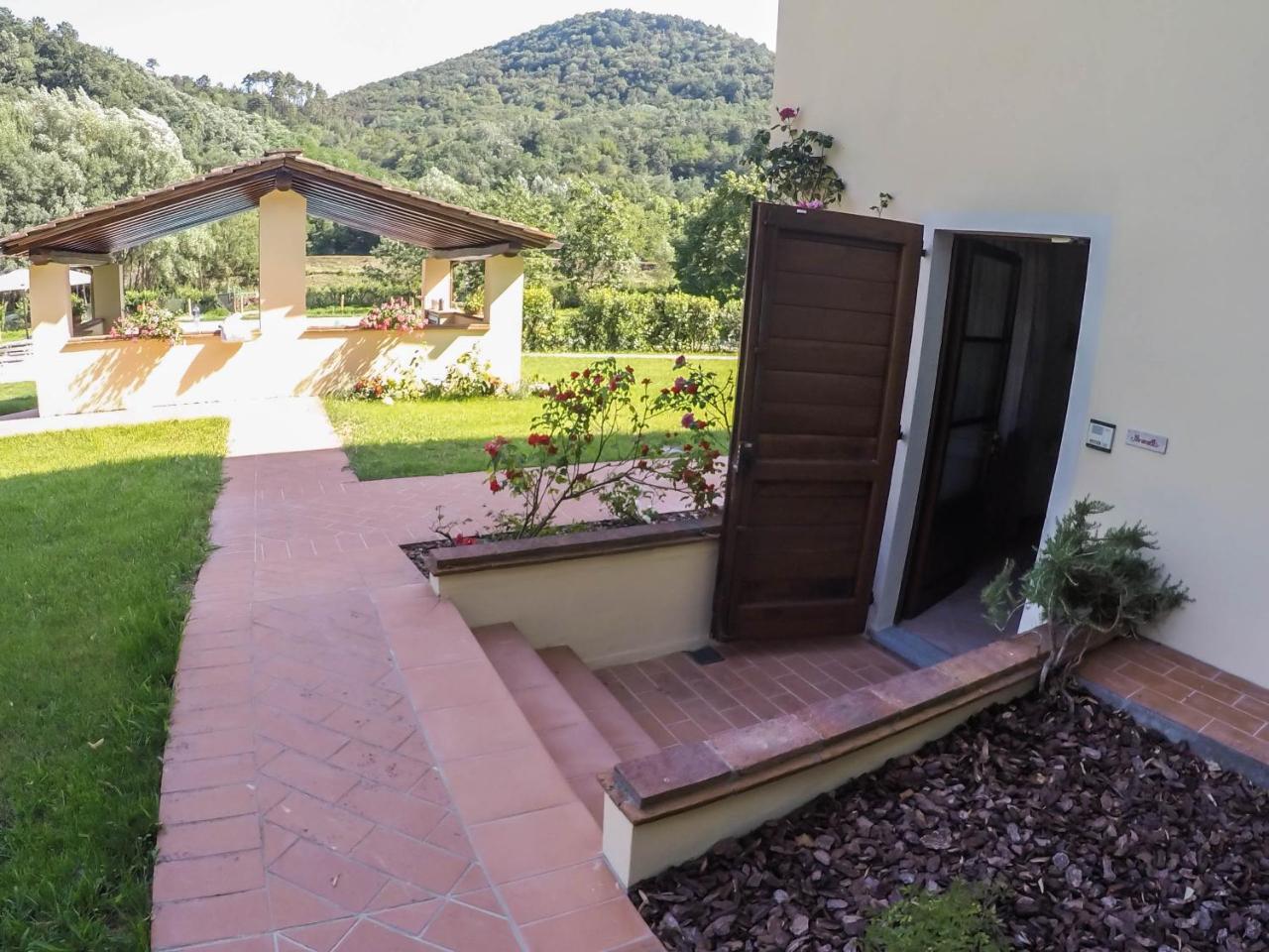 Casale La Fata -Tipico Toscano Immerso Nelle Colline Tra Lucca E Versilia, 6 Appartamenti Indipendenti Camaiore Exteriér fotografie